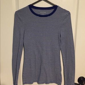 Long sleeve blue stripped shirt